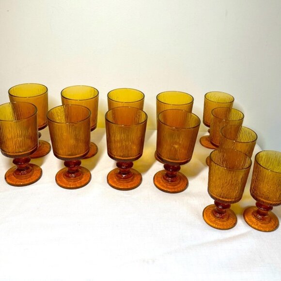 Ravenhead Siesta Amber Textured Goblets Wine Glass 1970s 8 larger5 small - Picture 1 of 12